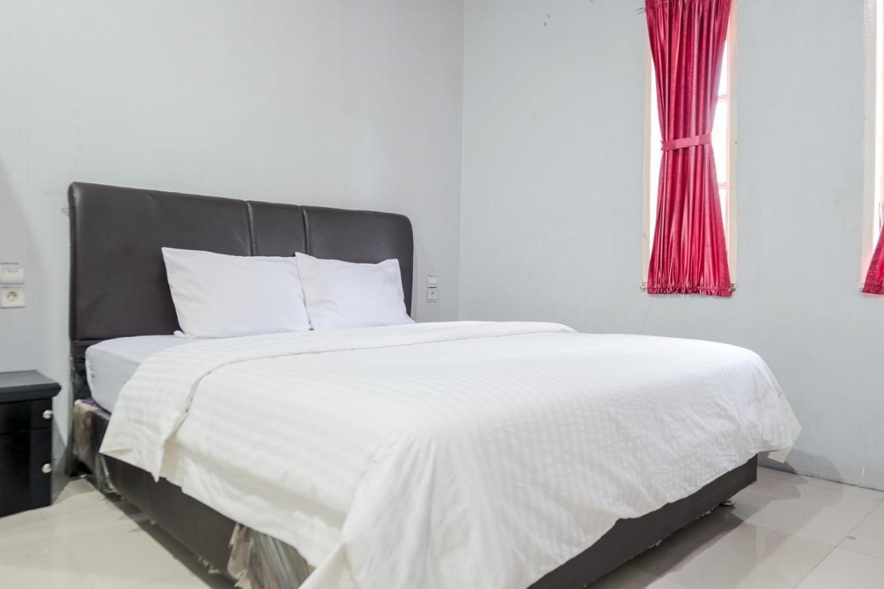 Djaboerigin Mongonsidi Guest House Redpartner 메단 외부 사진