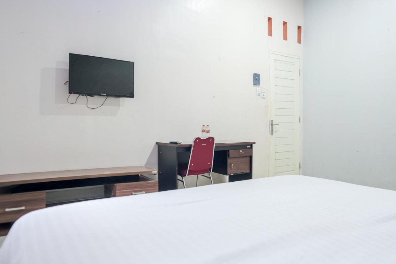 Djaboerigin Mongonsidi Guest House Redpartner 메단 외부 사진